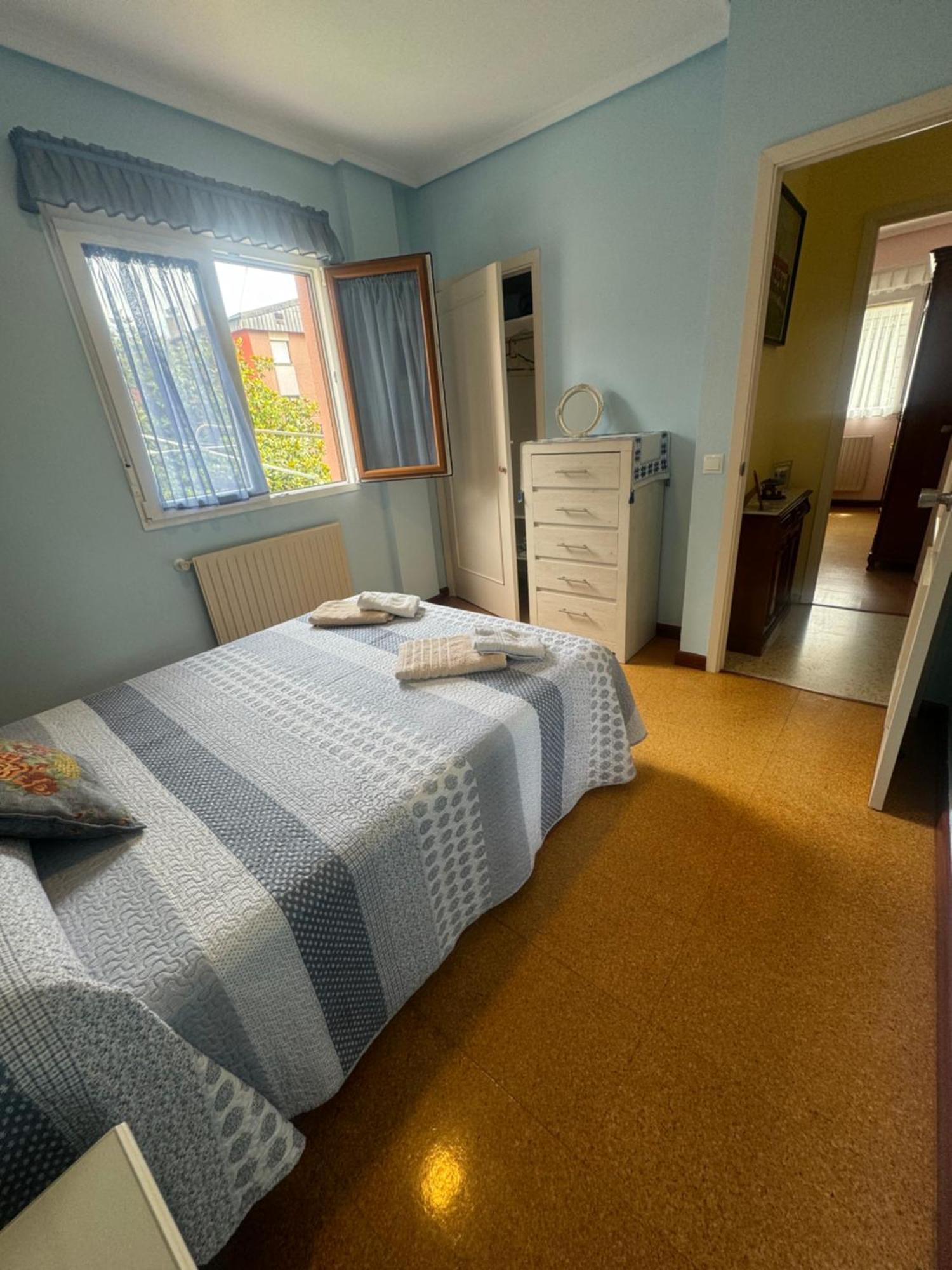 Apartamento En Llanes Con Plaza De Garaje Cubierta Esterno foto