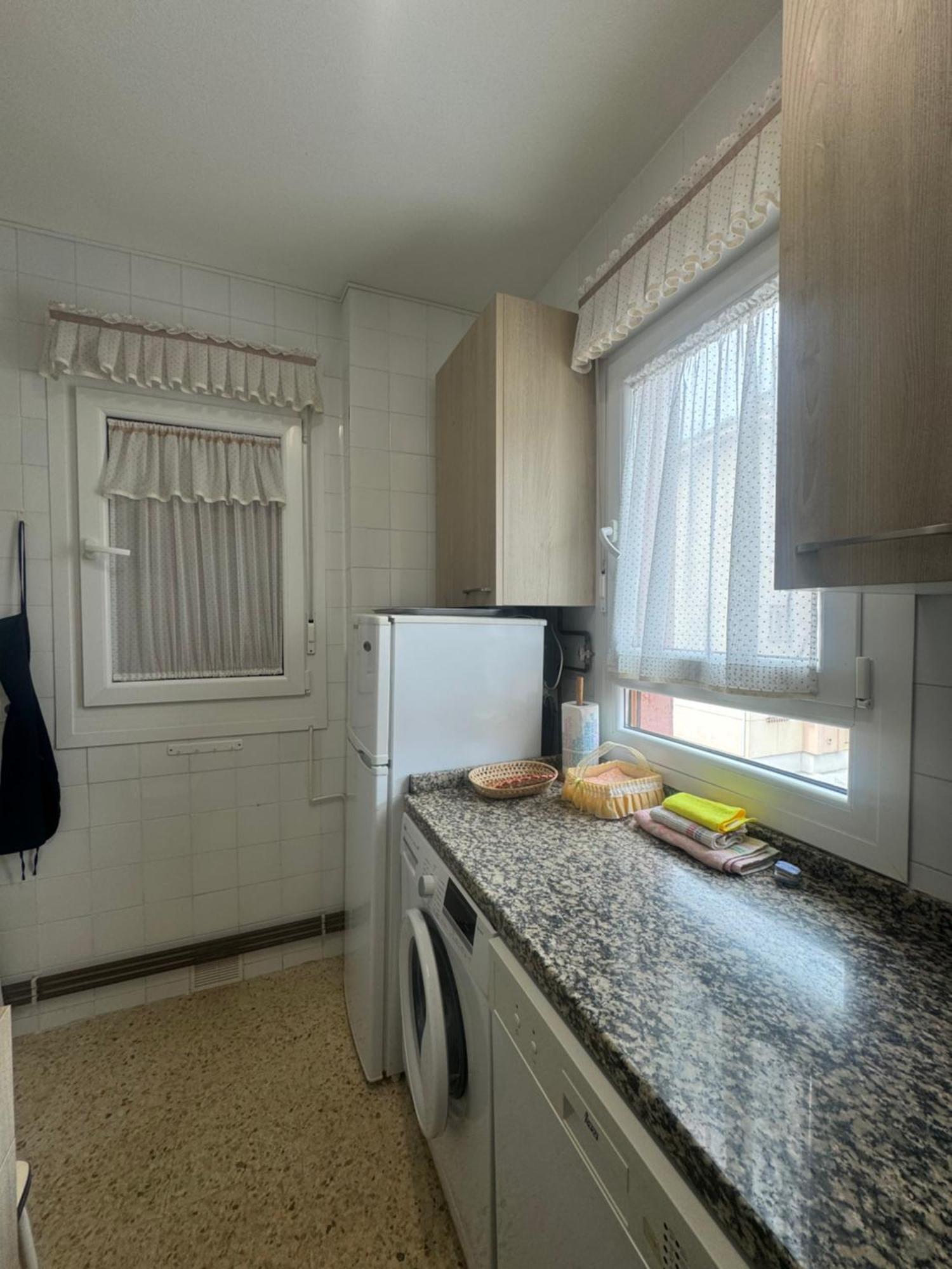 Apartamento En Llanes Con Plaza De Garaje Cubierta Esterno foto