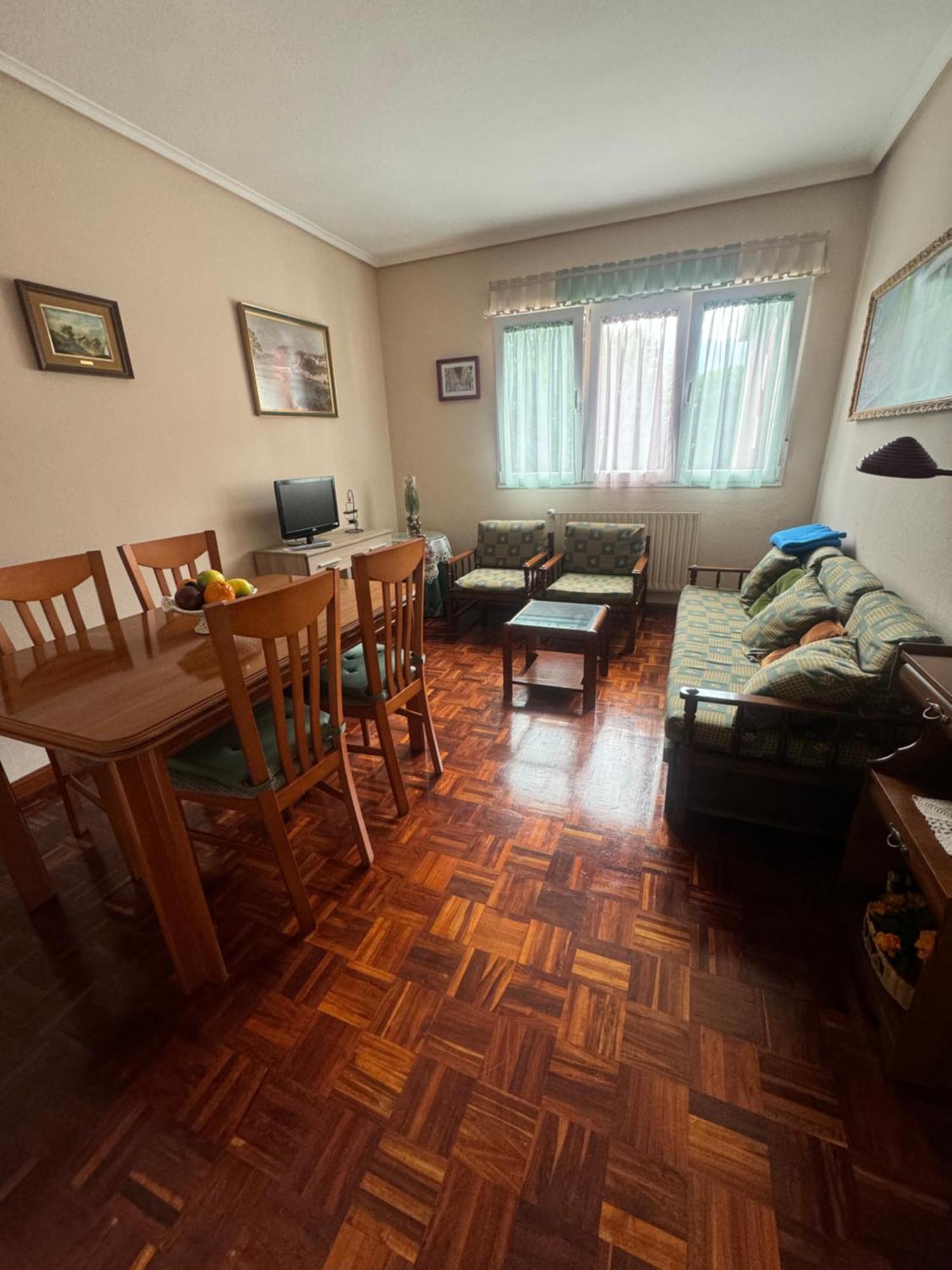 Apartamento En Llanes Con Plaza De Garaje Cubierta Esterno foto